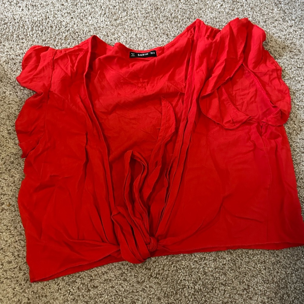 Red tie front top